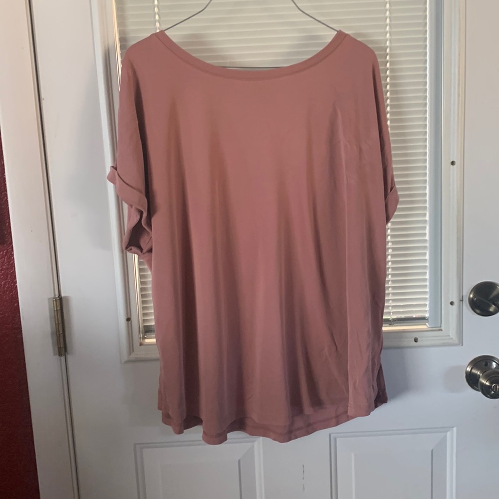 Ava & Viv Coral Shirt Women’s Size (2X)